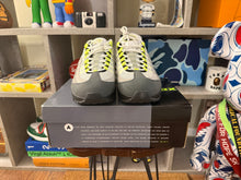 Load image into Gallery viewer, VNDS Nike Air Max 95 “Neon”
