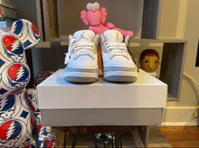 Load image into Gallery viewer, DS Jordan 3 “A Ma Maniere”
