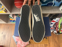 Load image into Gallery viewer, Vans Souvenir “Asphalt”
