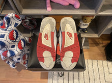 Load image into Gallery viewer, Jordan 4 “Fire Red”
