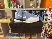 Load image into Gallery viewer, DS Nike Kobe 1 “City of Champions”
