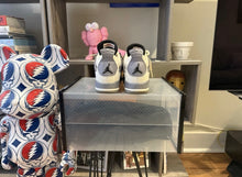Load image into Gallery viewer, 2012 Jordan 4 “White Cement”
