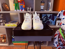 Load image into Gallery viewer, DS Jordan 11 “Platinum Tint”
