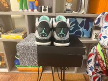 Load image into Gallery viewer, Jordan 3 “Green Glow”
