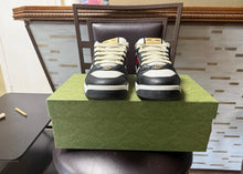 Load image into Gallery viewer, Gucci Screener
