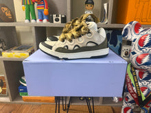 Load image into Gallery viewer, Lanvin Curb Sneakers

