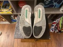 Load image into Gallery viewer, Jordan 3 “Green Glow”
