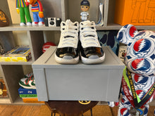 Load image into Gallery viewer, VNDS Jordan 11 “Concord”
