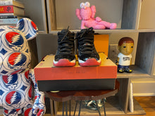 Load image into Gallery viewer, Jordan 11 “Bred”
