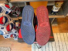 Load image into Gallery viewer, Jordan 1 “Top 3”
