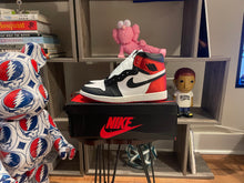 Load image into Gallery viewer, DS Jordan 1 “Satin Black Toe”
