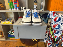 Load image into Gallery viewer, VNDS Jordan 3 “Racer Blue”
