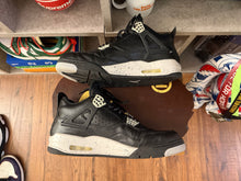 Load image into Gallery viewer, Jordan 4 “Oreo”
