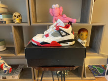 Load image into Gallery viewer, Jordan 4 “Fire Red”

