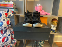 Load image into Gallery viewer, Jordan 11 “Space Jam”
