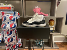Load image into Gallery viewer, 2018 Jordan 11 “Concord”
