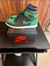 Load image into Gallery viewer, Jordan 1 “Pine Green”
