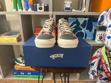 Load image into Gallery viewer, Vans Souvenir “Asphalt”
