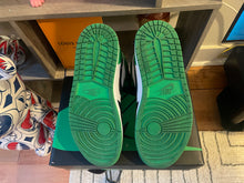 Load image into Gallery viewer, VNDS Jordan 1 “Lucky Green”
