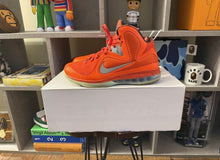 Load image into Gallery viewer, Nike LeBron 9 “Big Bang”
