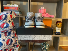 Load image into Gallery viewer, Jordan 4 “Cool Grey”
