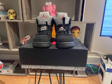 Load image into Gallery viewer, Jordan 5 “Black Metallic”
