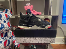 Load image into Gallery viewer, 1999 Jordan 4 “Bred”
