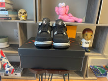Load image into Gallery viewer, DS Jordan 4 “Black Canvas”
