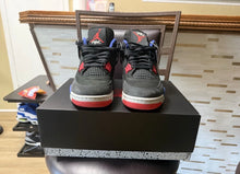 Load image into Gallery viewer, VNDS Jordan 4 “Rare Air White Lettering”
