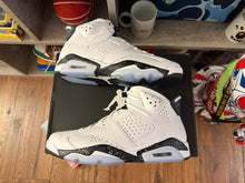 Load image into Gallery viewer, DS Jordan 6 “Reverse Oreo”
