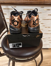 Load image into Gallery viewer, VNDS KD 4 “Christmas”
