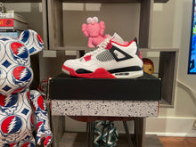 Load image into Gallery viewer, Jordan 4 “Fire Red”
