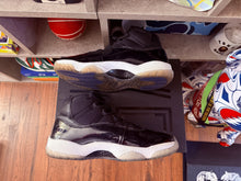 Load image into Gallery viewer, Jordan 11 “Space Jam”
