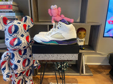 Load image into Gallery viewer, Jordan 5 “Grape”
