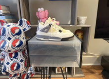 Load image into Gallery viewer, 2012 Jordan 4 “White Cement”
