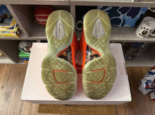 Load image into Gallery viewer, Nike LeBron 9 “Big Bang”
