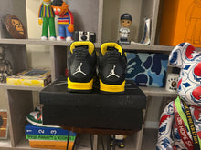 Load image into Gallery viewer, VNDS Jordan 4 “Thunder”
