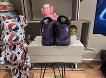 Load image into Gallery viewer, Jordan 13 “Court Purple”
