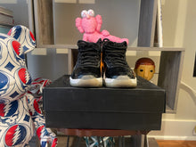 Load image into Gallery viewer, Jordan 11 “Space Jam”
