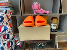 Load image into Gallery viewer, VNDS Yeezy Slide “Enflame”
