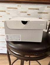 Load image into Gallery viewer, VNDS Nike Air Force 1 “Triple White”
