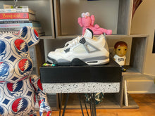 Load image into Gallery viewer, 2012 Jordan 4 “White Cement”
