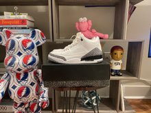 Load image into Gallery viewer, 2011 Jordan 3 “White Cement”
