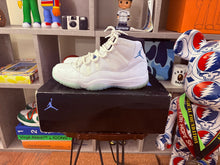 Load image into Gallery viewer, 2014 Jordan 11 “Legend Blue”
