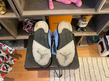 Load image into Gallery viewer, Jordan 5 “UNC”
