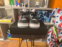 Load image into Gallery viewer, VNDS Jordan 3 “Black Cement”

