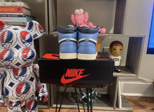 Load image into Gallery viewer, Jordan 1 “Obsidian UNC”
