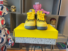 Load image into Gallery viewer, Jordan 4 “Lightning”
