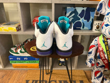 Load image into Gallery viewer, 2013 Jordan 5 “Grape”
