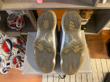 Load image into Gallery viewer, Jordan 11 “Cool Grey”
